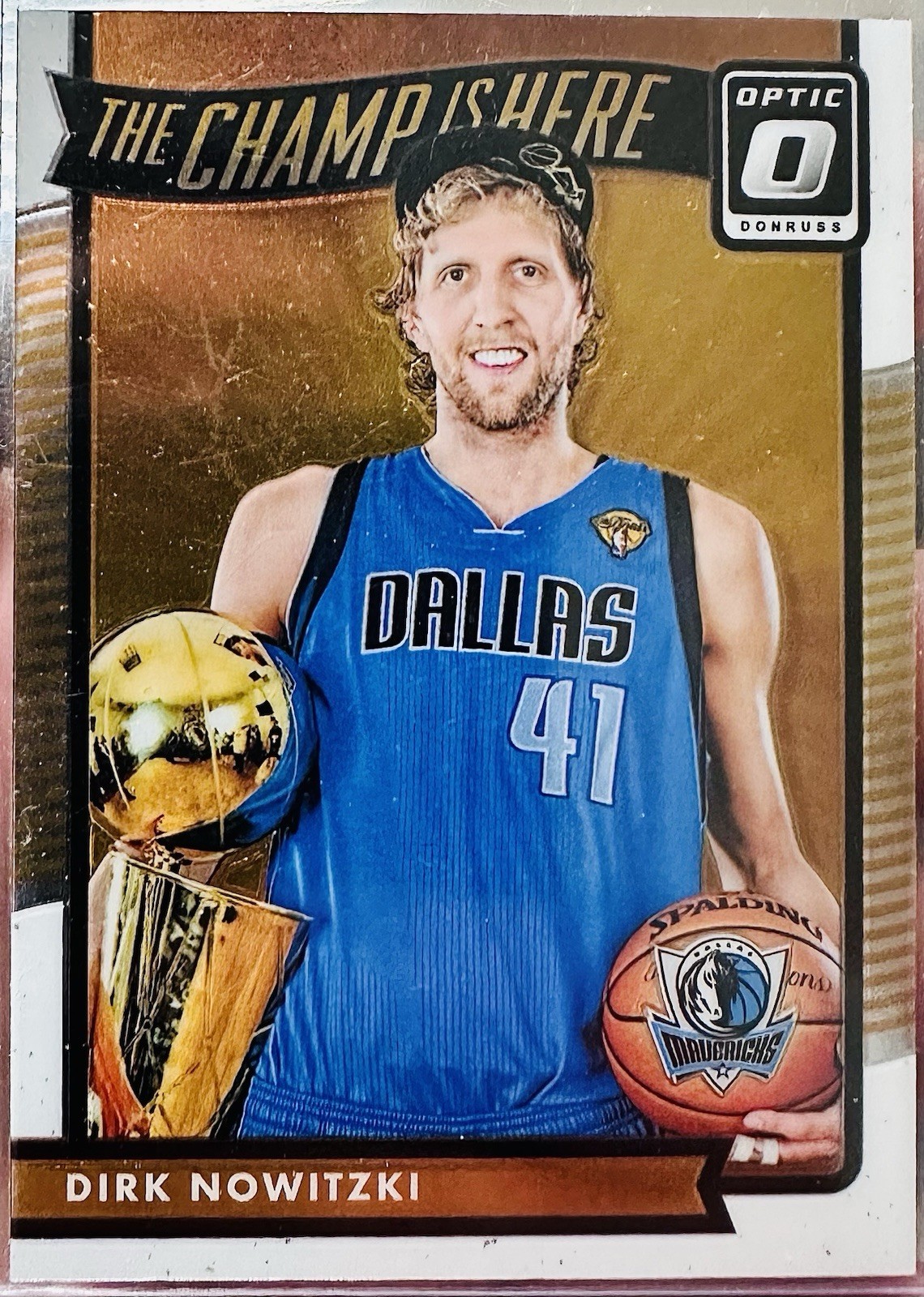 2016-2017 Donruss Optic: The Champ Is Here #9 Dirk Nowitzki, Dallas Mavericks