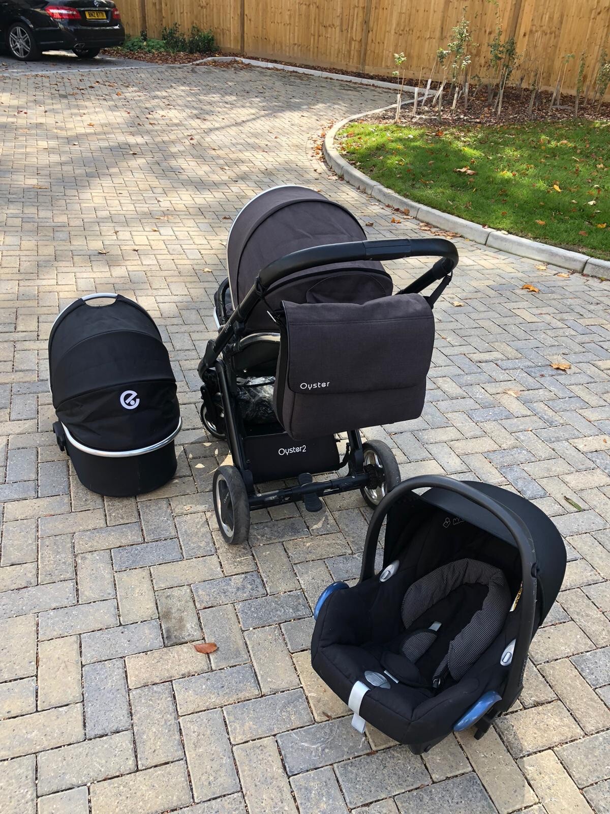 oyster 2 travel system grey