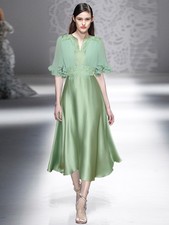 2025 Summer New Womens V-neck Short Sleeved Embroidered Nail Bead Princess Dress