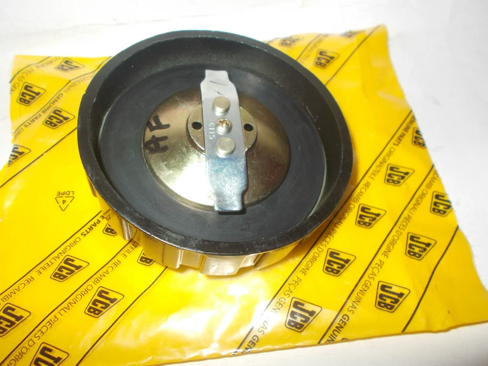 JCB PARTS 3CX - BOUCHON DE CARBURANT DIESEL D'ORIGINE AVEC 1 CLÉ - Photo 2/2