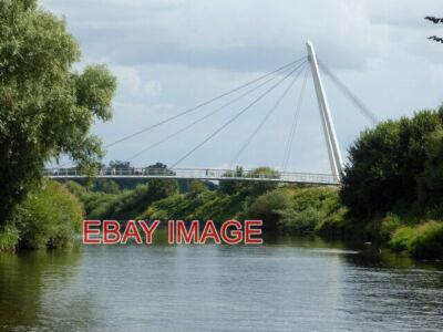 PHOTO  DIGLIS BRIDGE WORCESTER A CABLE STAYED FOOTBRIDGE ACROSS THE RIVER SEVERN