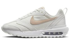 送料込み 追跡あり Nike Air Max Dawn \