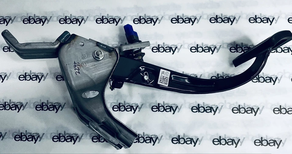 2019-2020 KIA FORTE FLOOR STOP BRAKE PEDAL W/ SUPPORT BRACKET OEM P329 3200 - Image 3 of 4