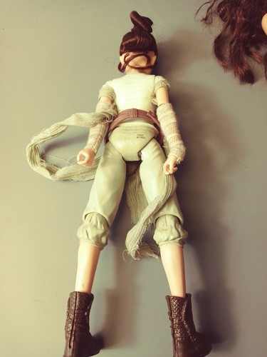 Star Wars Action Figure and Beauty Queen Doll - Picture 4 of 9