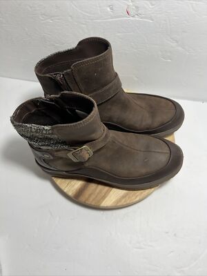 Merrell Boots Women s 6 Brown Green Eventyr Strap Bungee Cord Waterproof J01892