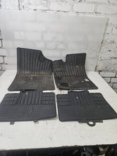 Mercedes-Benz GLA W156 X156 2017 Fußmattensatz TAJ27371 Mercedes-Benz GLA W156 X156 2017 Fußmattensatz TAJ27371