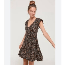 Urban Outfitters Women's XS Black Floral Tiered Ruffle Mini Dress