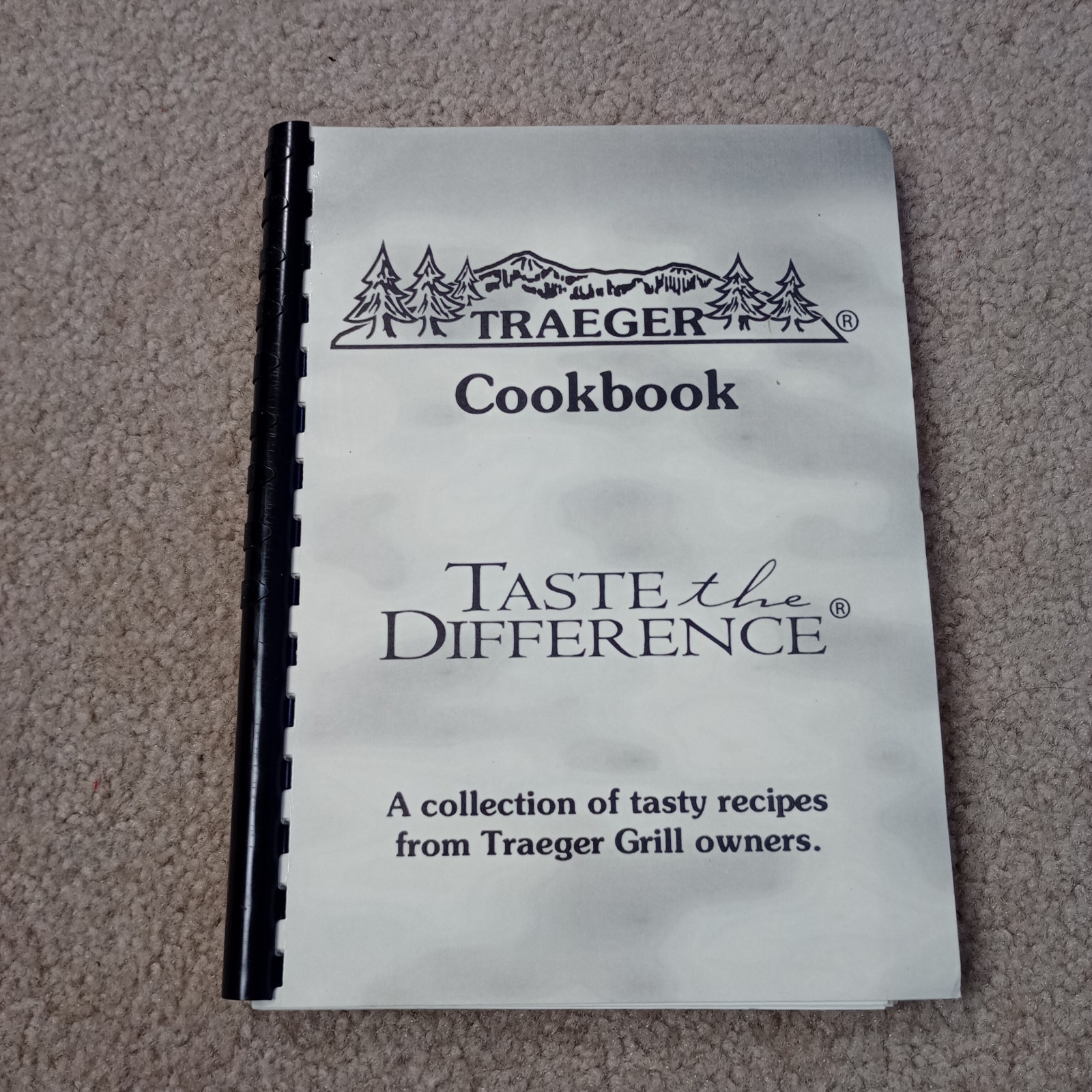 2008 Traeger Cookbook Taste the Difference Recipes Grill Own