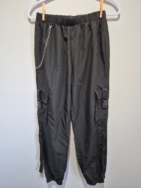 SHEIN Black Cargo Pants with Chain Detail Size M