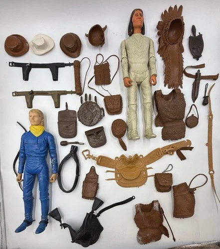 VTG. 1967 MARX TOYS BEST OF THE WEST GERONIMO ACTION FIGURES & ACCESSORIES