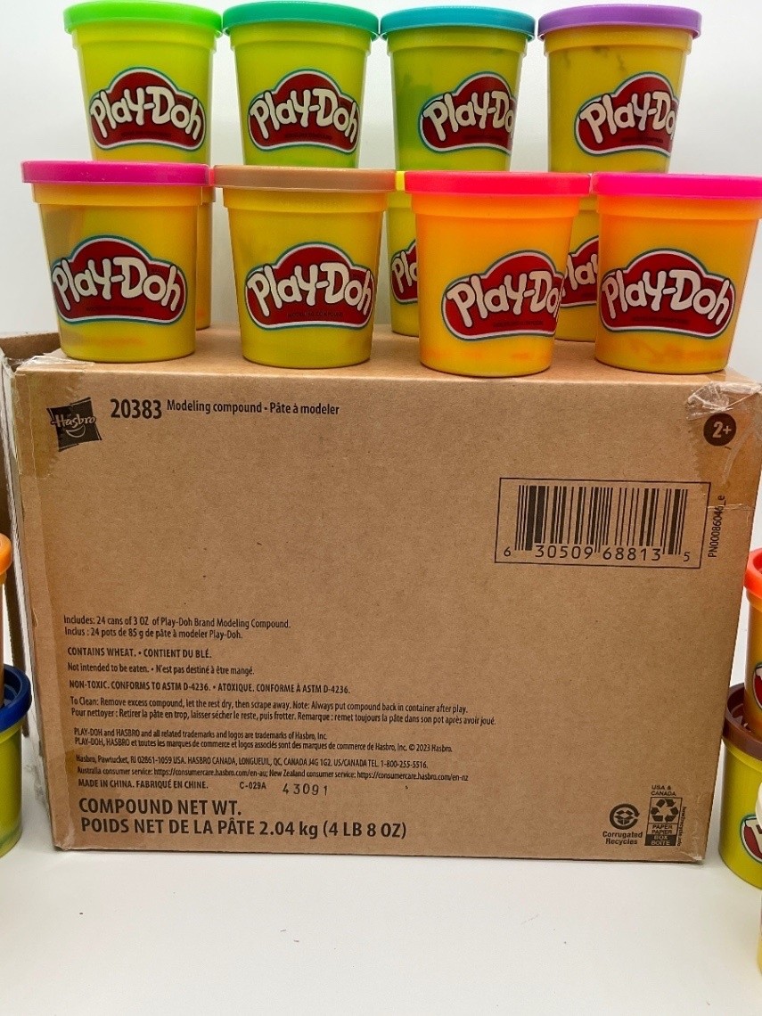 Play-Doh Lot of 24 Assorted Colors of Modeling Compound Tubs Hasbro Play Doh