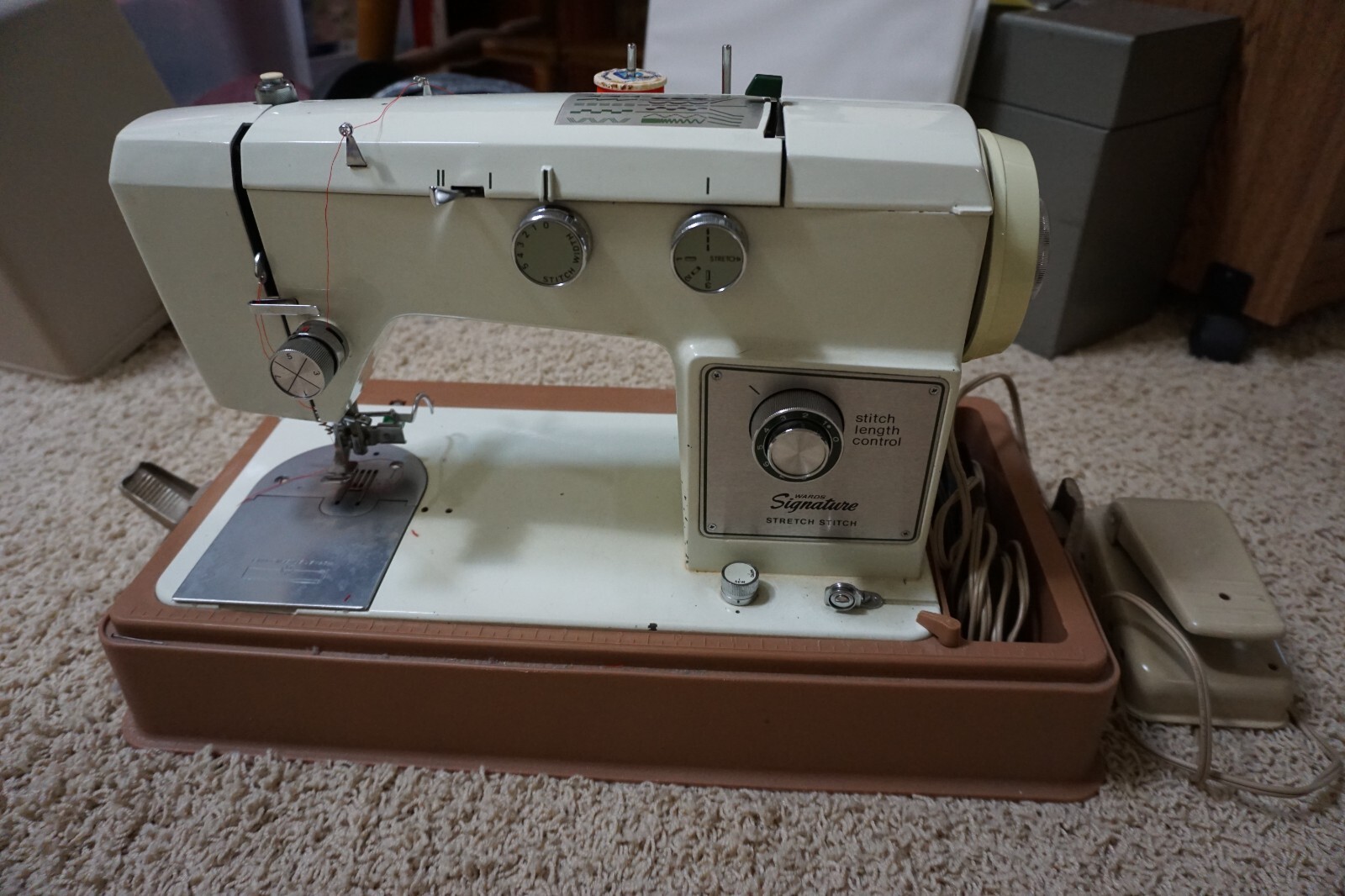 Montgomery Ward UHT J276 Sewing Machine W Case VERY RARE VINTAGE eBay