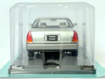 Toyota Crown Majesta [1995] 1/24 Diecast - Japanese Cars