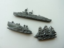 Original German WW2 figures pins WHW Winterhilfe Kriegsmarine ship boat toy