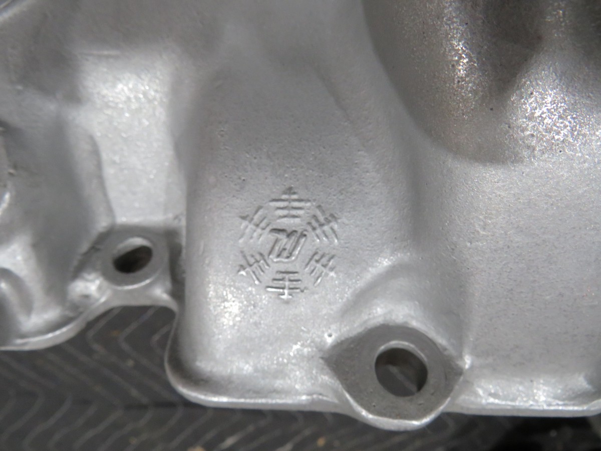 ORIGINAL GM 3933163 FACTORY RECTANGLE PORT ALUMINUM INTAKE 427
