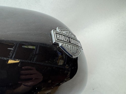 Harley Davidson Touring Models Side Fill Fuel Gas Tank 2021 DAMAGED - Picture 13 of 16