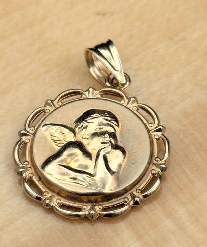 10k Yellow Gold Angel Medallion Textured Pendant 17x25mm ~ 1.1g - Picture 2 of 9