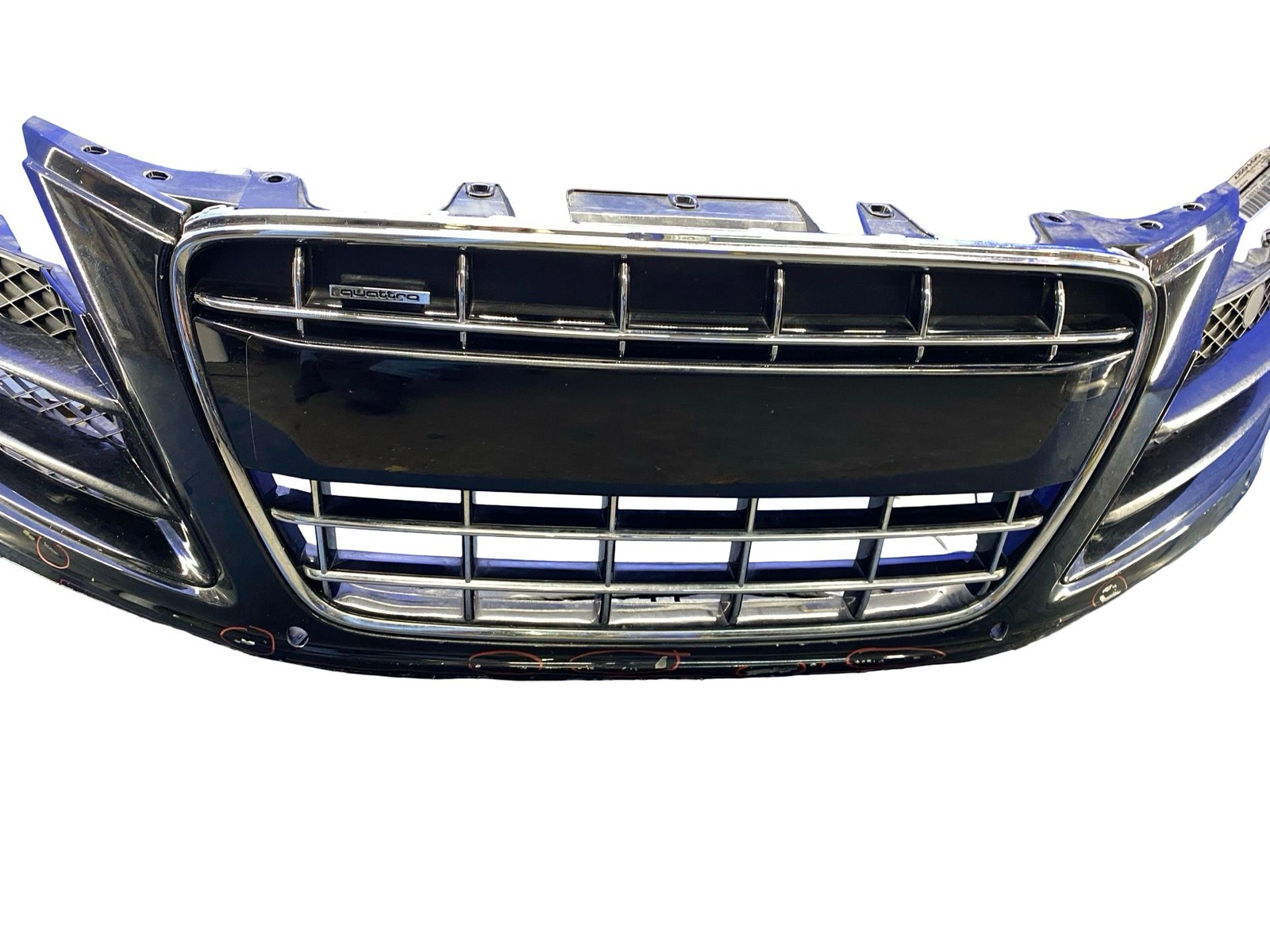 2011-2013 Audi R8 v10 Oem Spyder 5.2 Front Bumper Cover Assembly Black *DAMAGE*