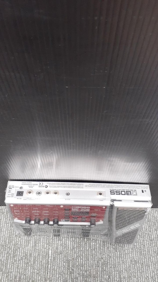 ★美品★BOSS BASS MULTIPLE EFFECTS ME-20B Amazon.co.jp: BOSS Bass Multiple Effects ベース用マルチ