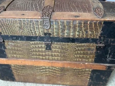 1880 Victorian Dome Top Steamer Trunk Alligator pirate chest MEDIUM 28 x 16 x 20