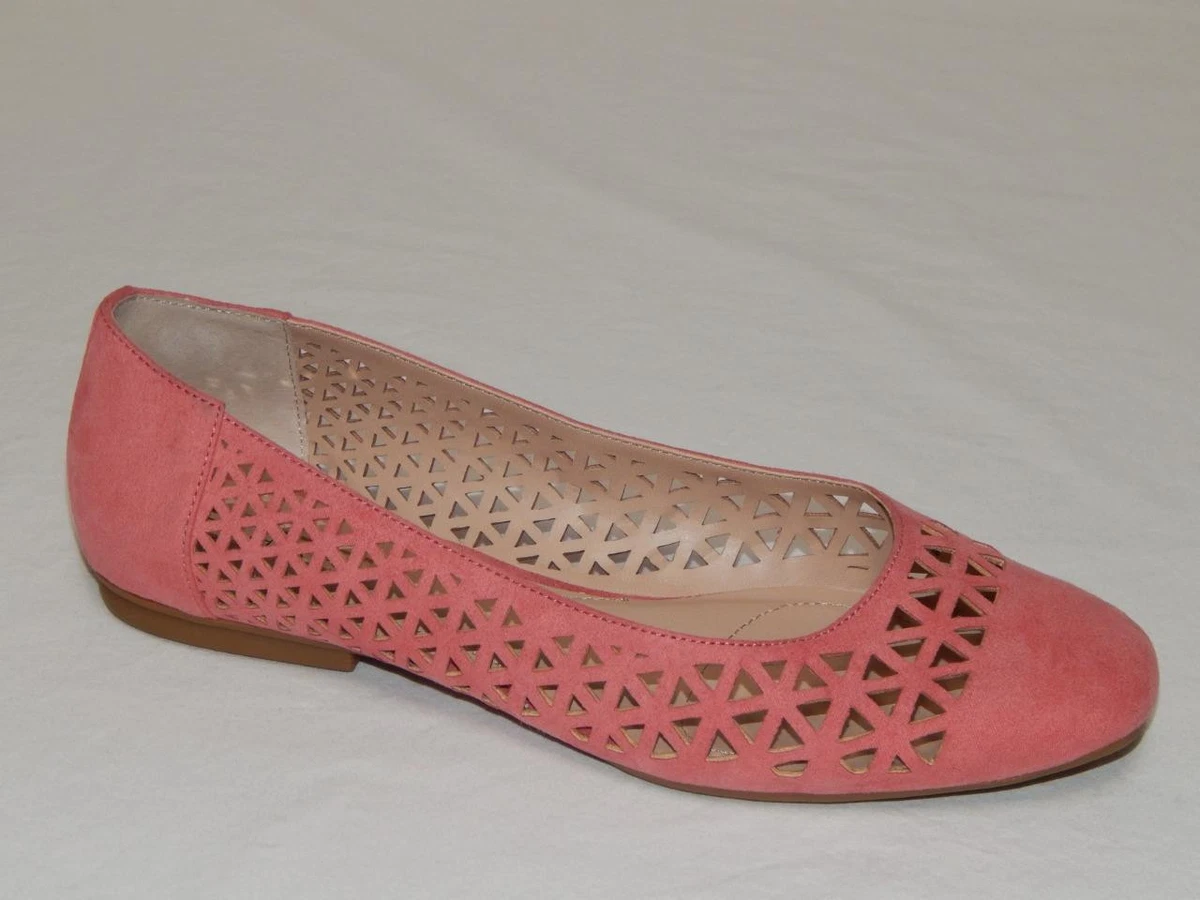 Tahari Tacey Blush Pink Suede Slip-On Loafers Flats Women’s size 6.5 Tahari Leather Upper Women main image 3