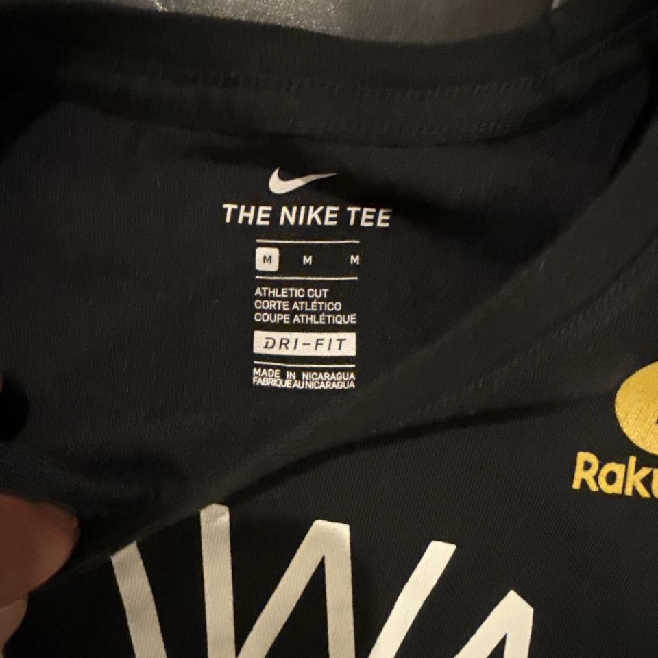 Camisa Golden State Warriors para mujer mediana negra Nike Dri-Fit The Town Durant Foto 4 de 4