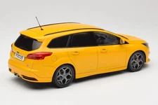 1:18 Model Car Group MCG 18464 Ford Focus ST Turnier Yellow 2014