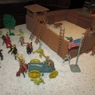 Vintage 1950’s Marx Fort Apache Stockade Play set   Very Nice!!