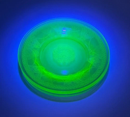 Vtg Federal Green Uranium Glass Set of 4 Bread Plates 5.5"  "Georgian" Lovebirds