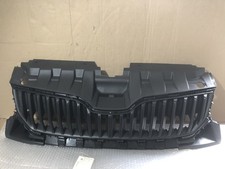 GENUINE OEM SKODA FABIA 2014 - 2018 FRONT MAIN GRILLE BLACK | 6V0853652 9B9
