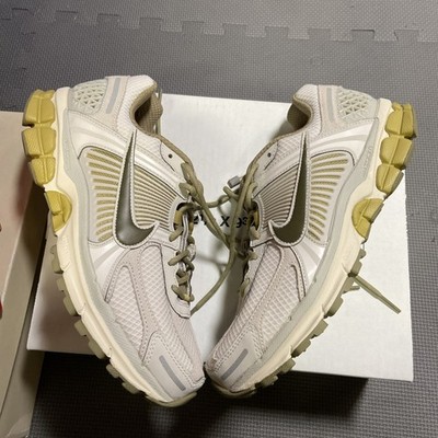 Size 8 - Nike Air Zoom Vomero 5 Light Bone Olive