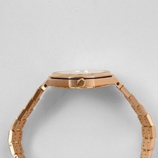 Audemars Piguet Royal Oak Quartz 67651OR.ZZ.1261OR.01 'Ladies' Rose Gold White 6