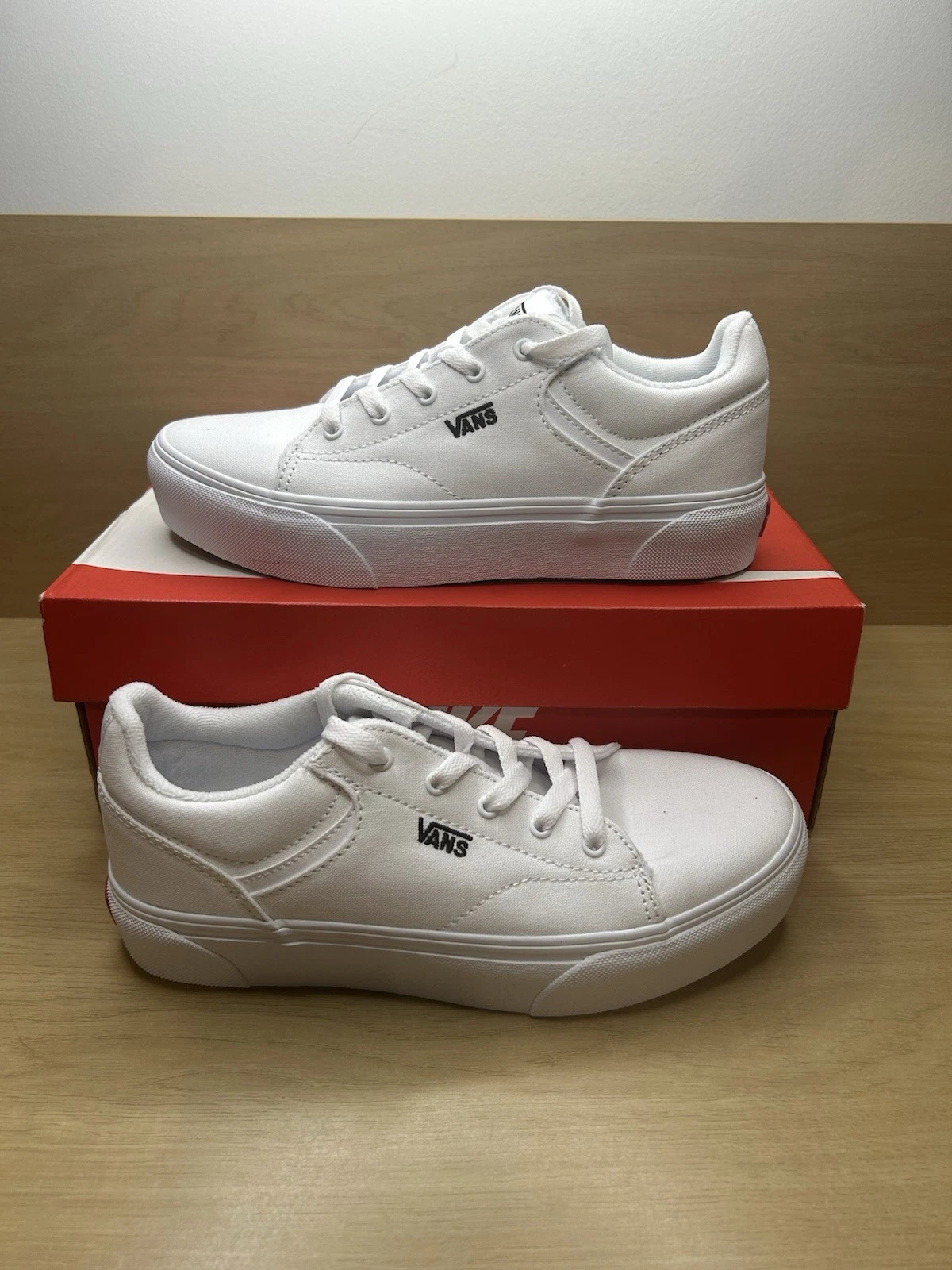 Scarpe Vans US Missy bambino taglia 5 donna 6 5 bianche