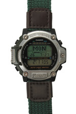 Casio Mens Vintage Black Resin Pathfinder PAT-301 1405 Digital Quartz Watch 47mm