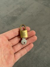 Louis Vuitton Gold-Farbe Schloss für Taschen