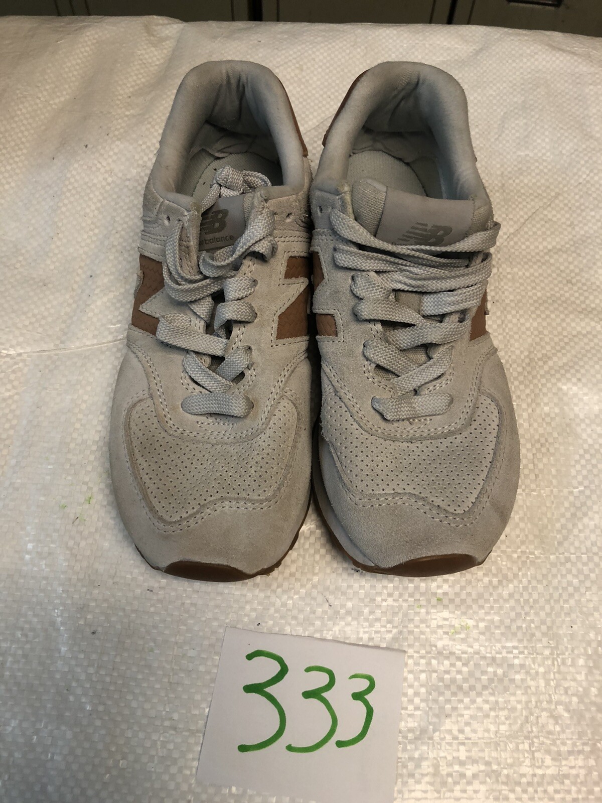 new balance 574 woven logo