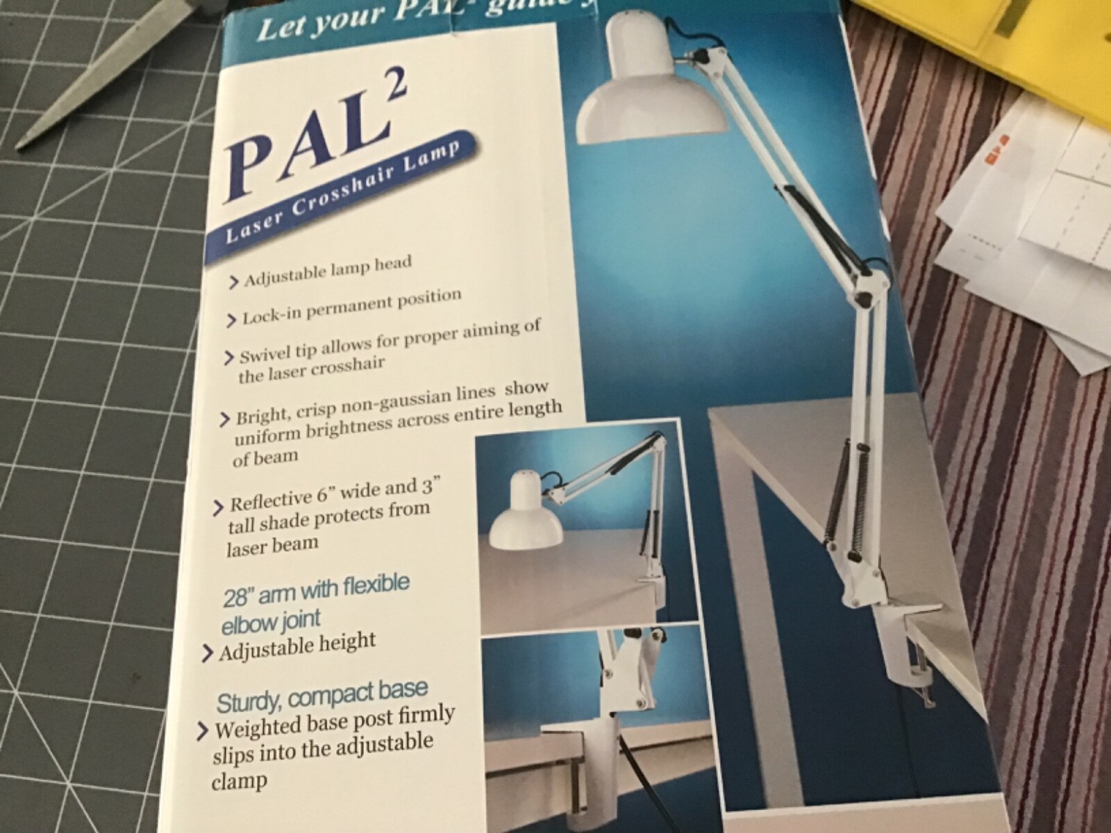 Lampe laser de placement pour corriger les erreurs de coupe et optimiser les tracés