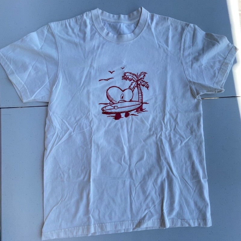 Bad Bunny "Un Verano Sin Ti" Tour T-shirt UNISEX Cream/Beige "Benito Heart" New!