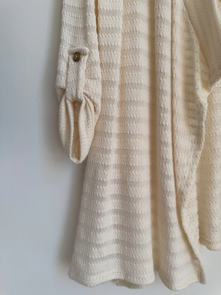 BLU PEPPER 象牙色针织开衫 尺寸 M 开放毛衣 蕾丝细节 — 第 4/4 张图片