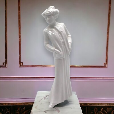 Spode England Blanc De Chine Amanda Fine Bone China Pauline Shone Figurine RARE