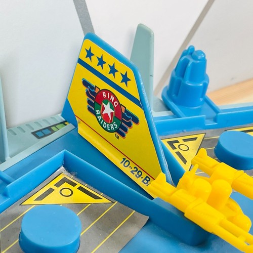Matchbox Ring Raiders Skybase Courage Base de Asalto Móvil con Anillos - Imagen 8 de 15