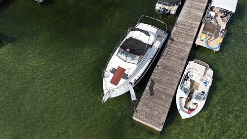 32ft carver mariner yacht, boat, twin v8s, 600hrs. Everything runs amazin