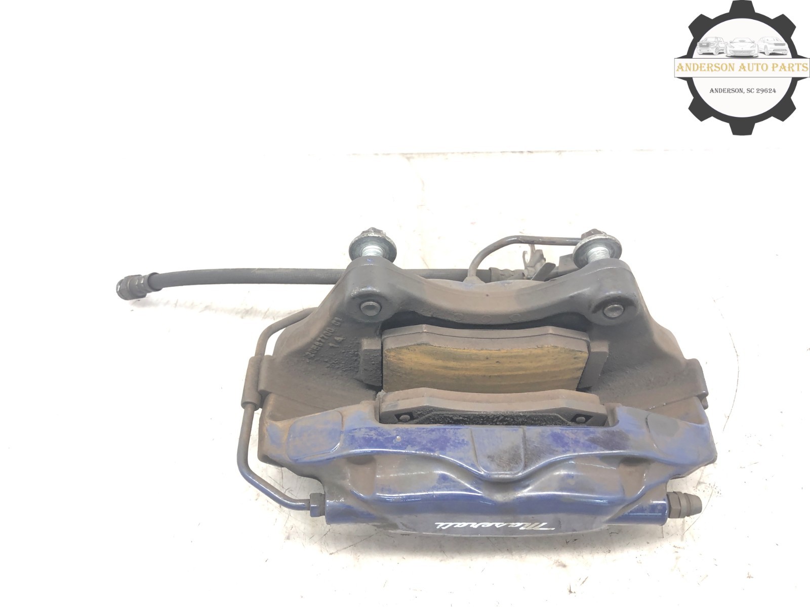 2014-2022 MASERATI QUATTROPORTE LEFT DRIVER FRONT BRAKE CALIPER W/ PADS OEM