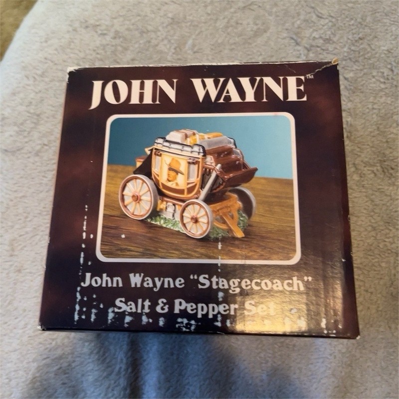 Vandor John Wayne Stagecoach Ceramic Salt & Pepper Shakers Set, 2-Piece