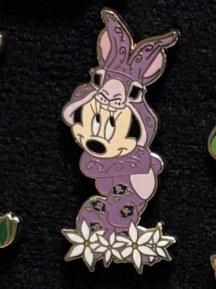 2022 Disney Parks Minnie Mouse Rabbit Chinese Lunar New Year Mystery Pin