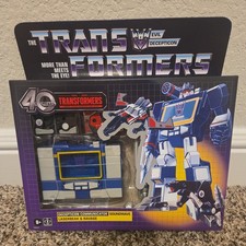 Hasbro Transformers Retro 40th Anniversary G1 Soundwave - Laserbeak - Ravage