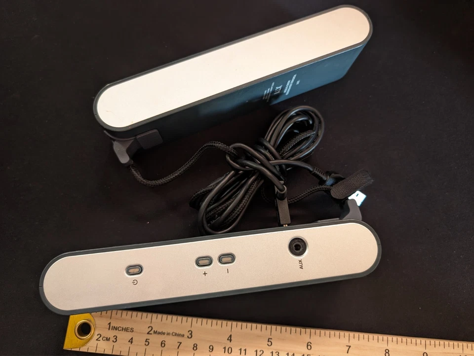 Altec Lansing XT1 USB Portable Laptop Speakers w/ AUX Input Compact Slim Pair - Image 3 of 3