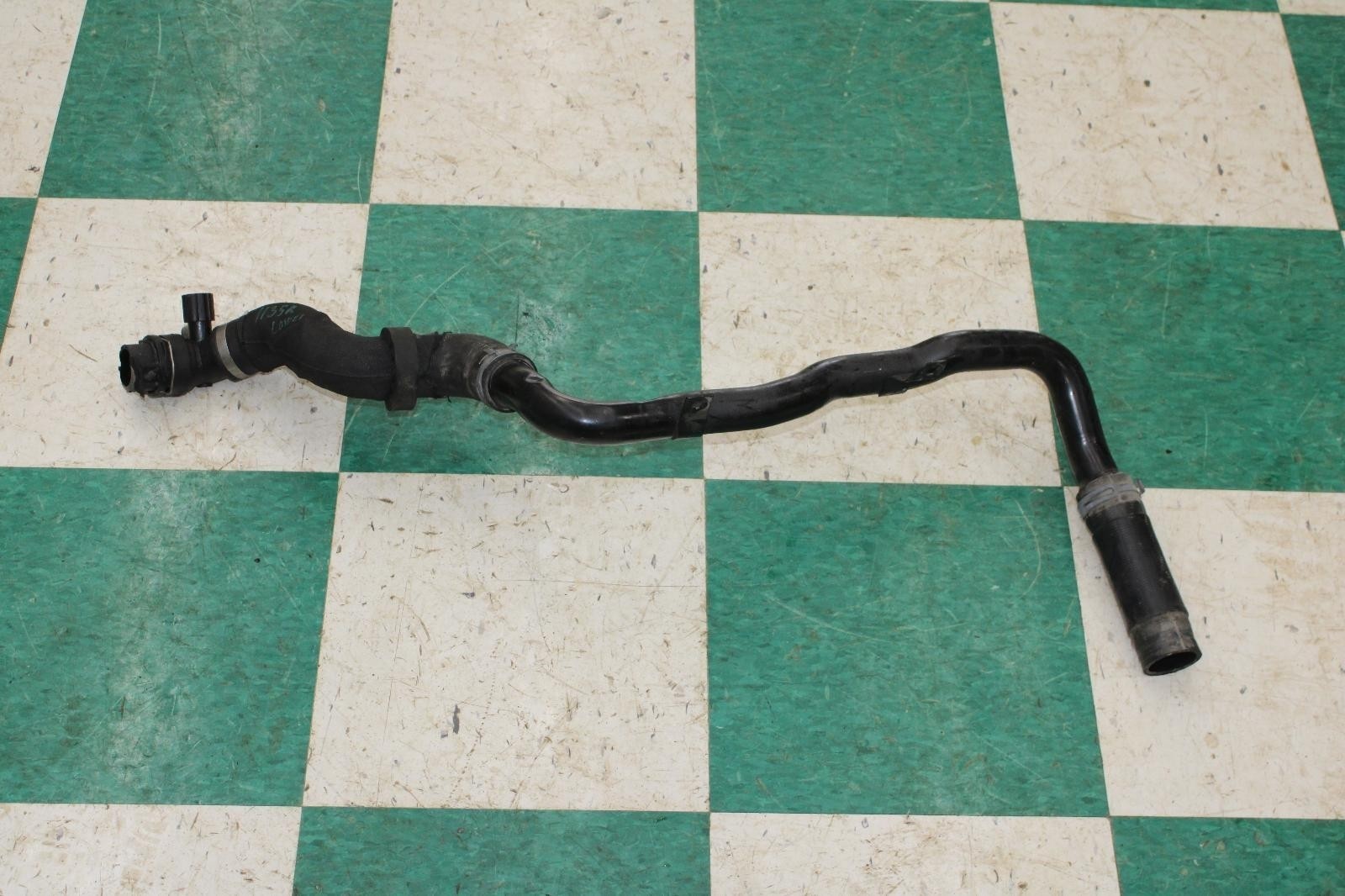 13-18 Flying Spur 6.0L Motor Engine Lower Coolant Pipe Hose Tube Unit OEM OE WTY