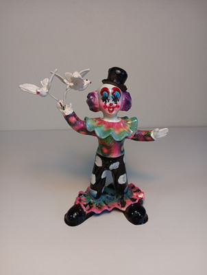 VTG Mexican Folk Art Paper Mache Clown With Doves