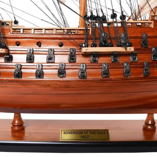 Modelo de barco HMS Sovereign of the Seas - Imagen 5 de 15